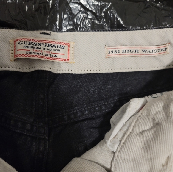 🔵2/$60 - Vintage GUESS jeans womens - Picture 3 of 7